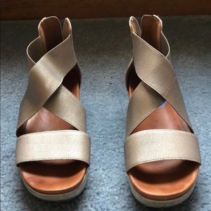 Women’s metallic sandals